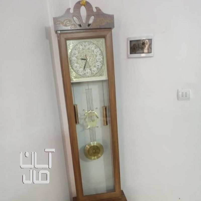 ساعت ایستاده