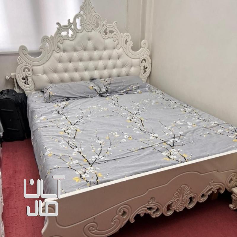 تخت دونفره