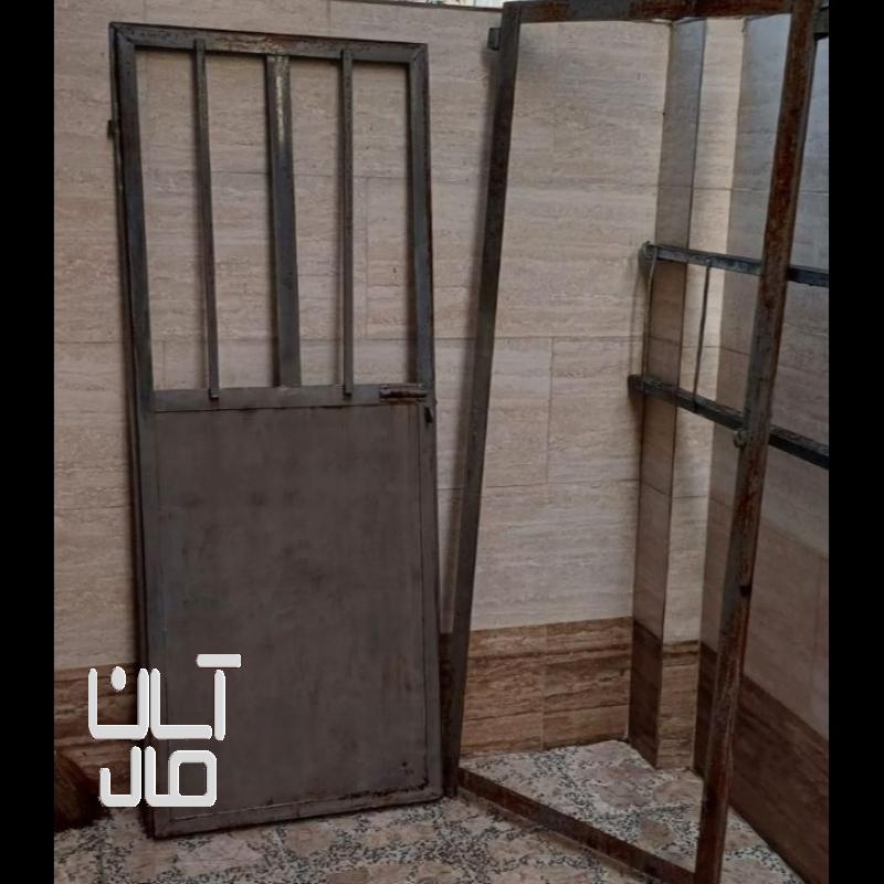 درب آهنی