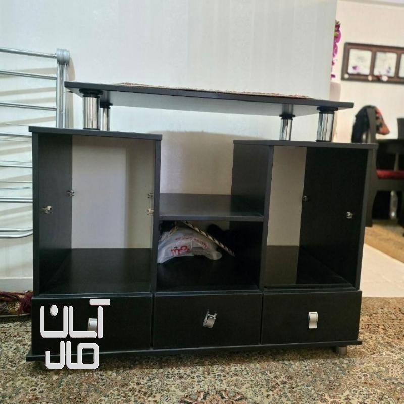 میز تلویزیون ام دی اف