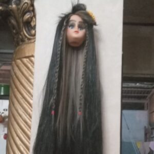 اویز عروسک زیر اینه خودرو