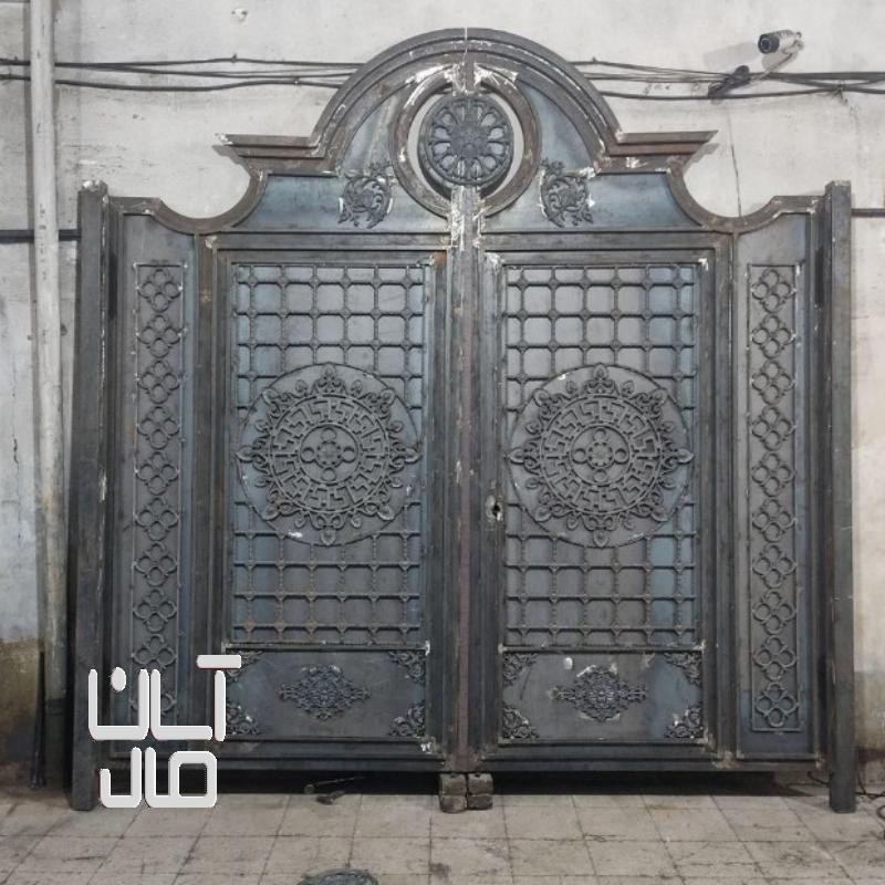درب آهنی